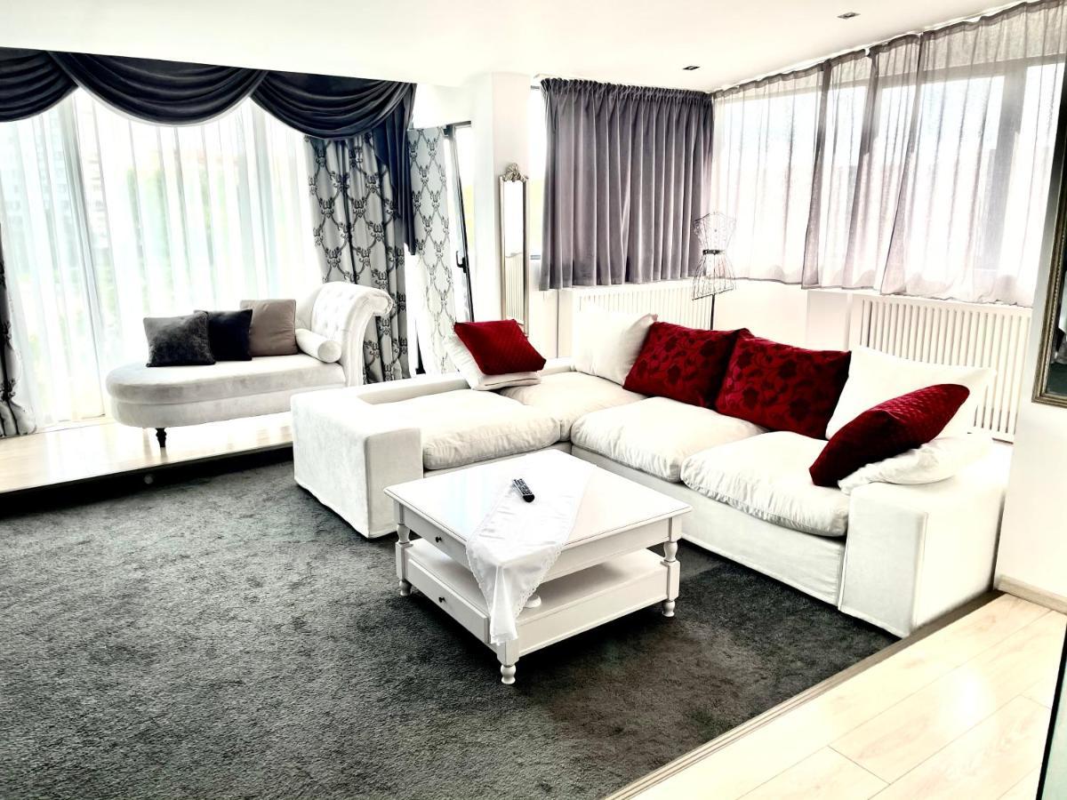 غالات Hotel Jolie Apartments المظهر الخارجي الصورة