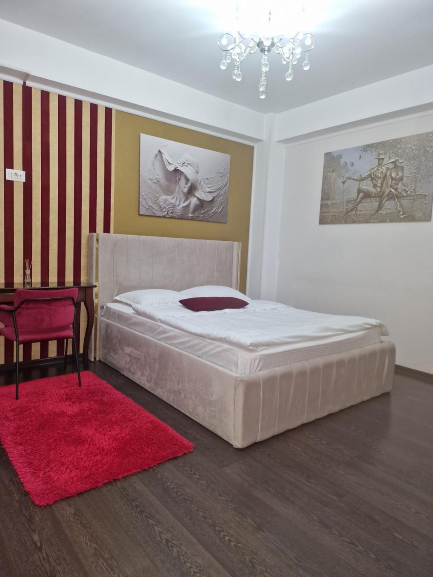 غالات Hotel Jolie Apartments الغرفة الصورة