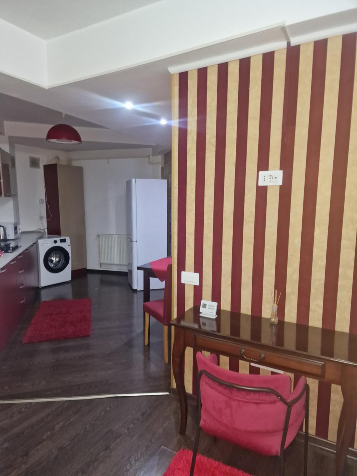 غالات Hotel Jolie Apartments الغرفة الصورة