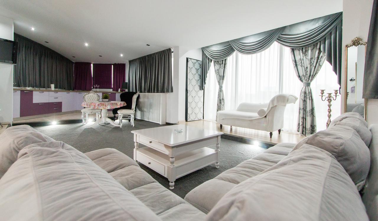 غالات Hotel Jolie Apartments المظهر الخارجي الصورة
